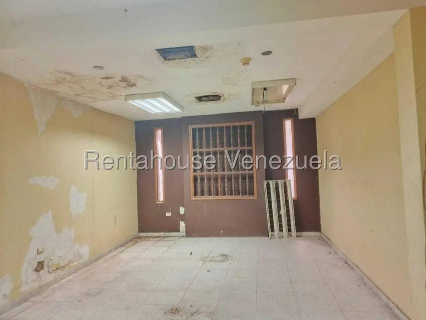 Comercial (Local Comercial) en Venta en Avenida Baralt, Zulia - 10