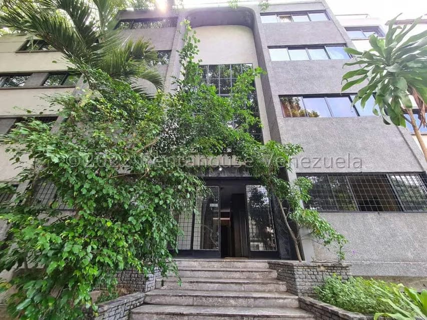 Comercial (Edificio) en Venta en La Florida, Distrito Metropolitano