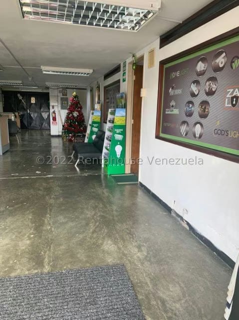 Comercial (Edificio) en Venta en La Florida, Distrito Metropolitano - 14