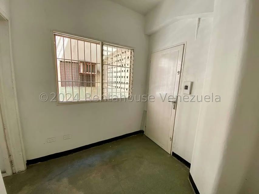 Comercial (Oficina) en Alquiler en Centro, Lara - 4