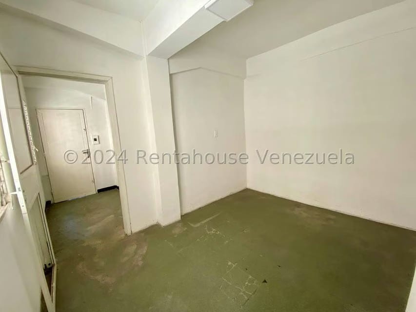 Comercial (Oficina) en Alquiler en Centro, Lara - 7