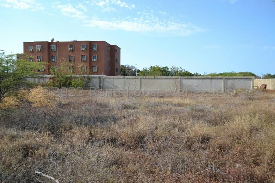 Terreno (Residencial) en Venta en Sector Los Orumos, Falcon