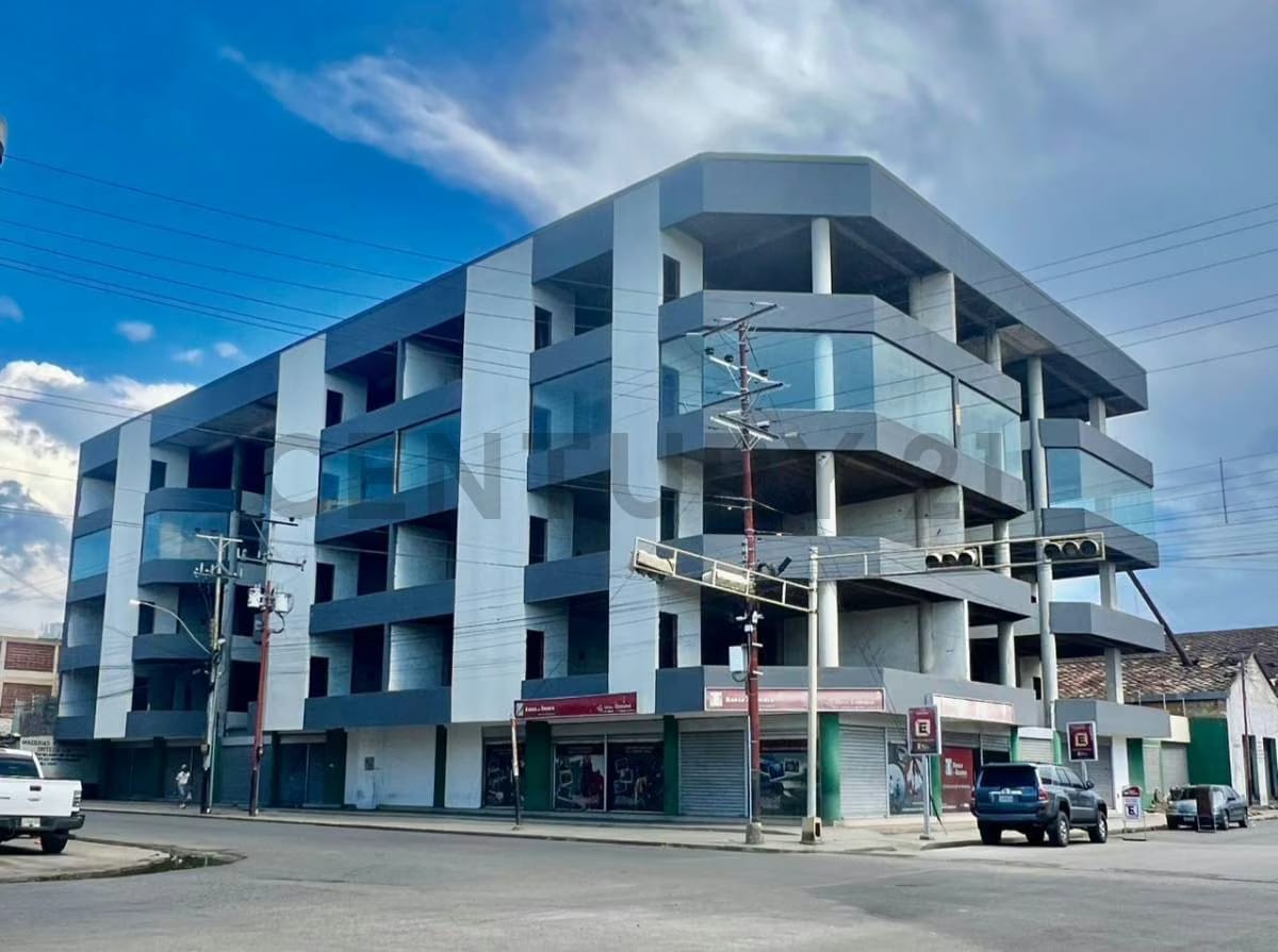 Centro Comercial Georgo en venta en en centro de Cumaná - 5
