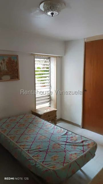 Apartamento (1 Nivel) en Venta en San Bernardino, Distrito Metropolitano - 24