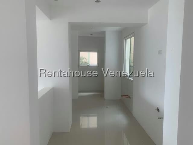 Apartamento (1 Nivel) en Venta en La Lagunita Country Club, Distrito Metropolitano - 30