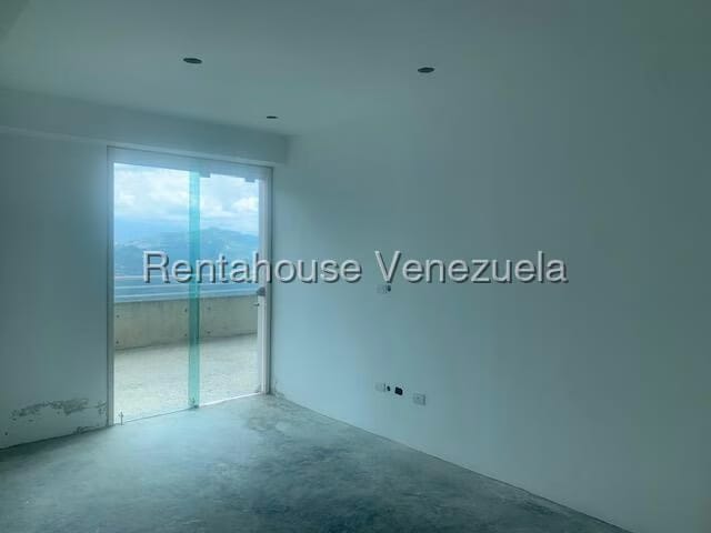 Apartamento (1 Nivel) en Venta en La Lagunita Country Club, Distrito Metropolitano - 9