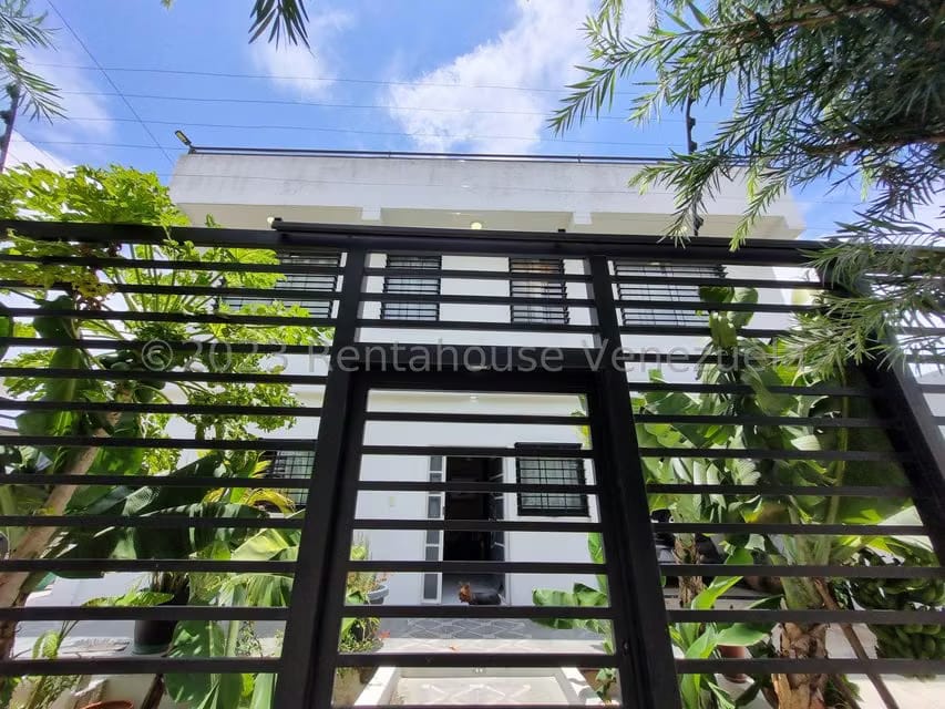 Casa (Duplex) en Venta en La Morenera, Lara - 2