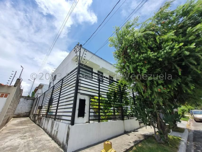 Casa (Duplex) en Venta en La Morenera, Lara - 30