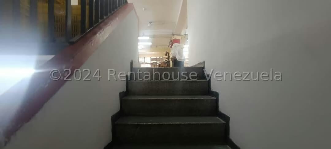 Comercial (Local Comercial) en Venta en Parroquia La Candelaria, Distrito Metropolitano - 12