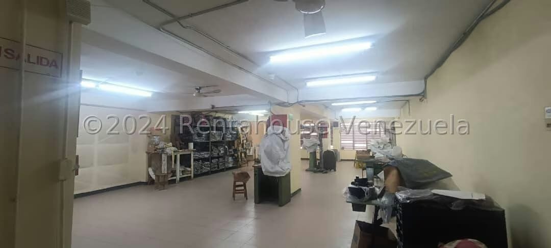 Comercial (Local Comercial) en Venta en Parroquia La Candelaria, Distrito Metropolitano - 19