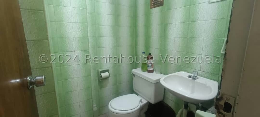 Comercial (Local Comercial) en Venta en Parroquia La Candelaria, Distrito Metropolitano - 10