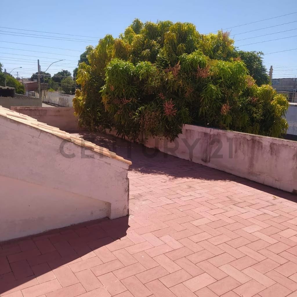 Casa quinta de dos plantas. - 8