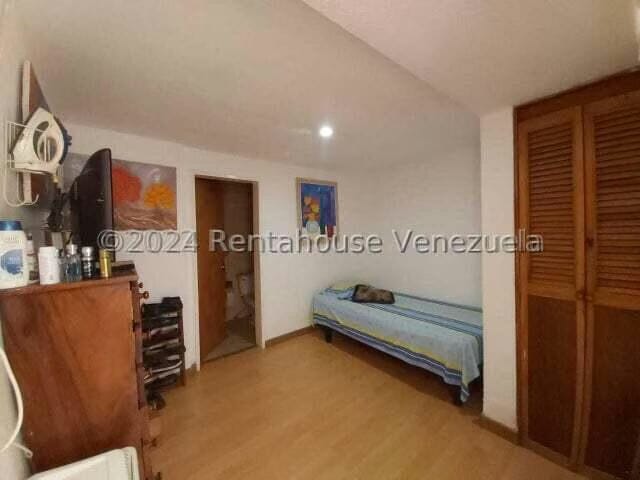 Casa (Duplex) en Venta en Santa Fe Norte, Distrito Metropolitano - 12