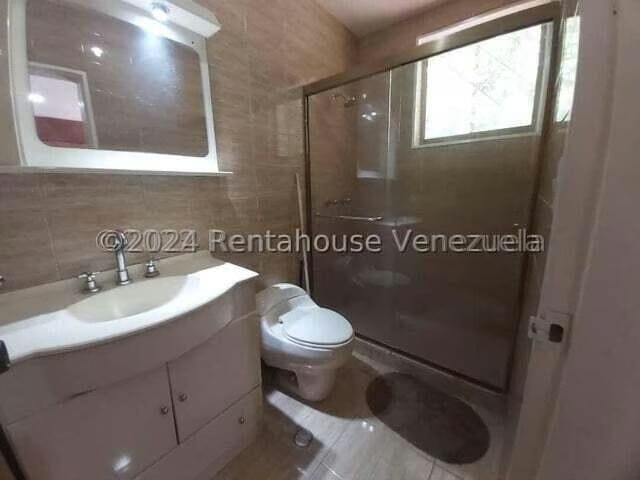 Casa (Duplex) en Venta en Santa Fe Norte, Distrito Metropolitano - 25