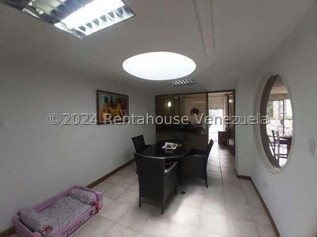 Casa (Duplex) en Venta en Santa Fe Norte, Distrito Metropolitano - 8