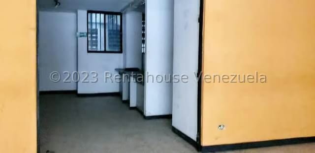 Comercial (Oficina) en Venta en Parroquia Catedral, Distrito Metropolitano - 2