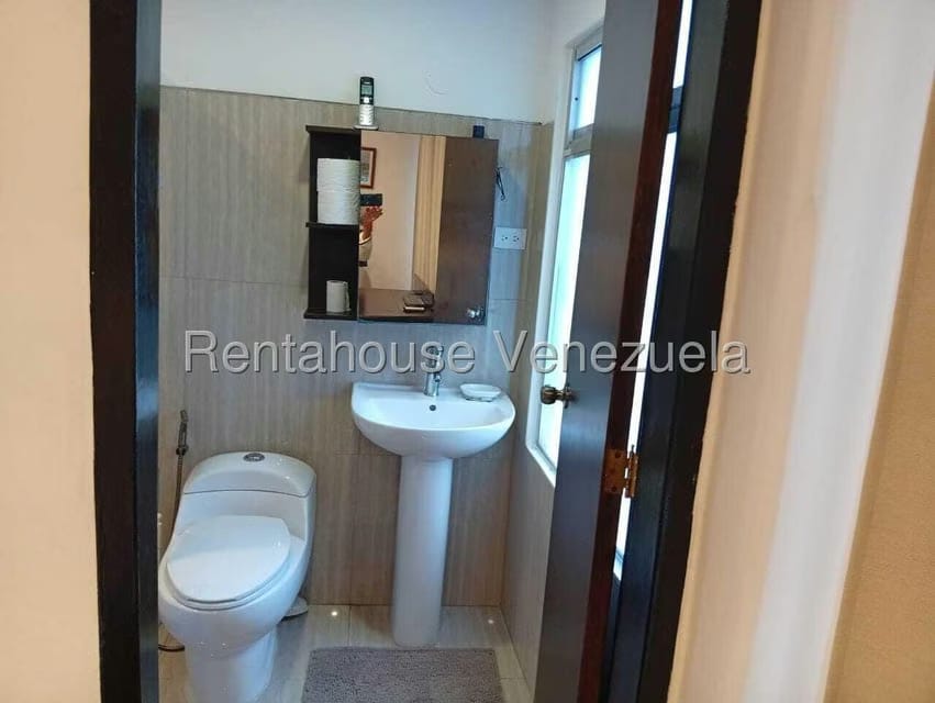 Apartamento (1 Nivel) en Venta en Altamira, Distrito Metropolitano - 17
