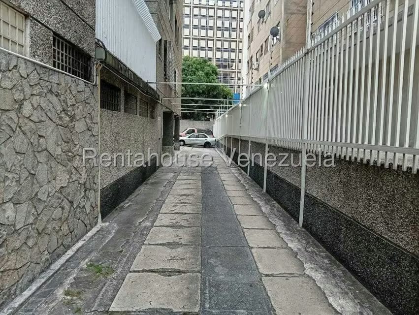 Apartamento (1 Nivel) en Venta en Altamira, Distrito Metropolitano - 25