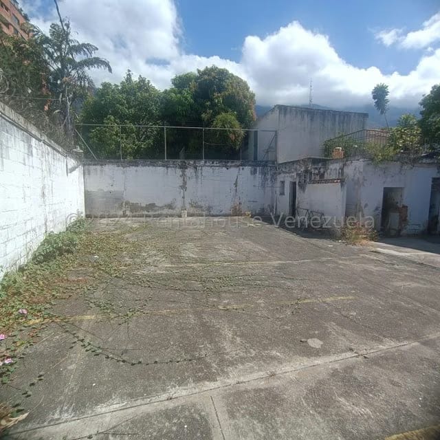 Terreno (Comercial) en Venta en La Florida, Distrito Metropolitano - 19
