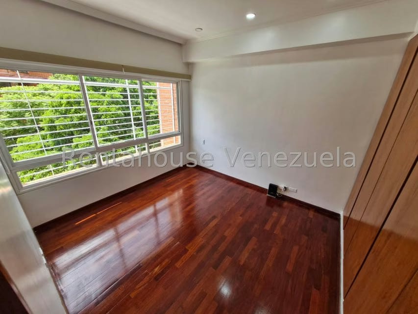 Apartamento (1 Nivel) en Venta en La Castellana, Distrito Metropolitano - 12