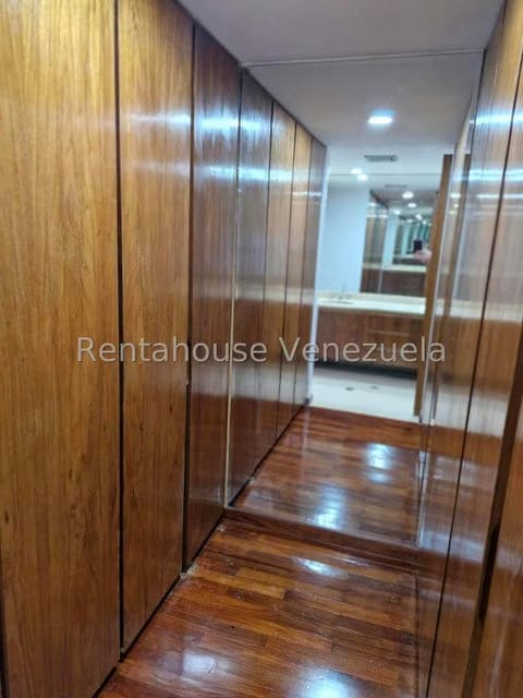 Apartamento (1 Nivel) en Venta en La Castellana, Distrito Metropolitano - 20