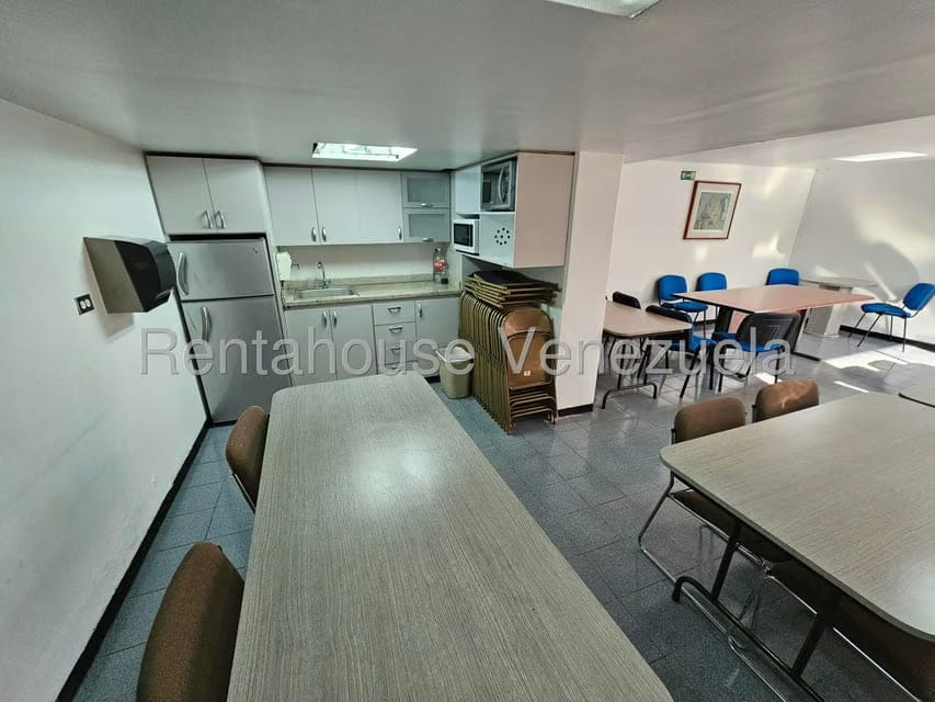 Comercial (Oficina) en Venta en Santa Eduvigis, Distrito Metropolitano - 21
