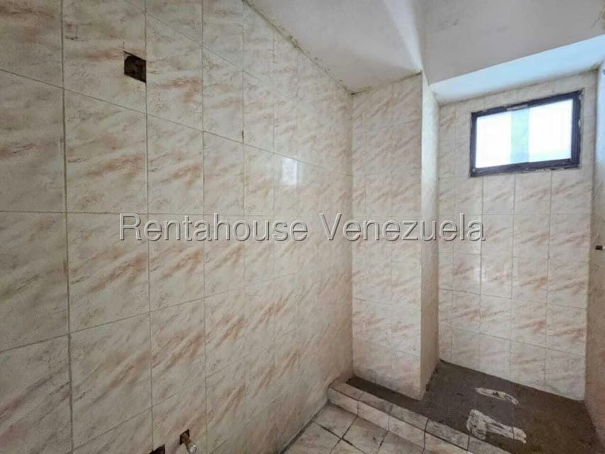 Apartamento (1 Nivel) en Venta en Zona Centro, Aragua - 19