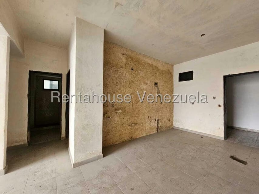 Apartamento (1 Nivel) en Venta en Zona Centro, Aragua - 5