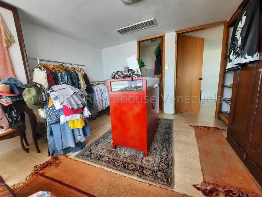 Apartamento (1 Nivel) en Venta en La Lago, Zulia - 13