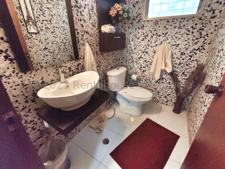 Casa (Duplex) en Venta en Santa Paula, Distrito Metropolitano - 10