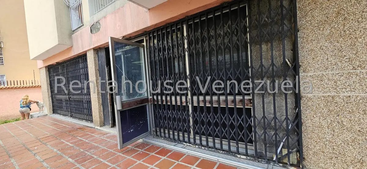 Comercial (Local Comercial) en Alquiler en Palo Verde, Distrito Metropolitano - 4