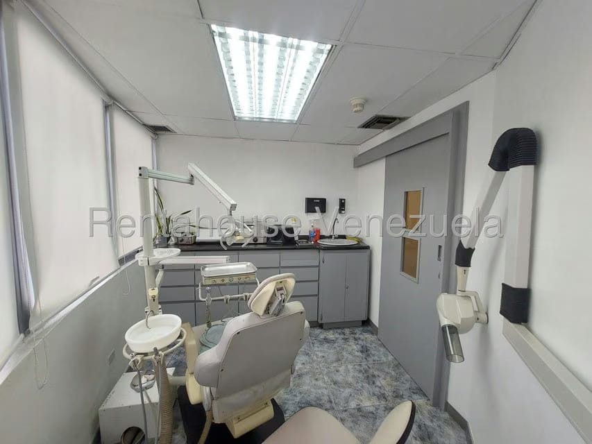 Comercial (Consultorio Medico) en Alquiler en San Bernardino, Distrito Metropolitano - 11