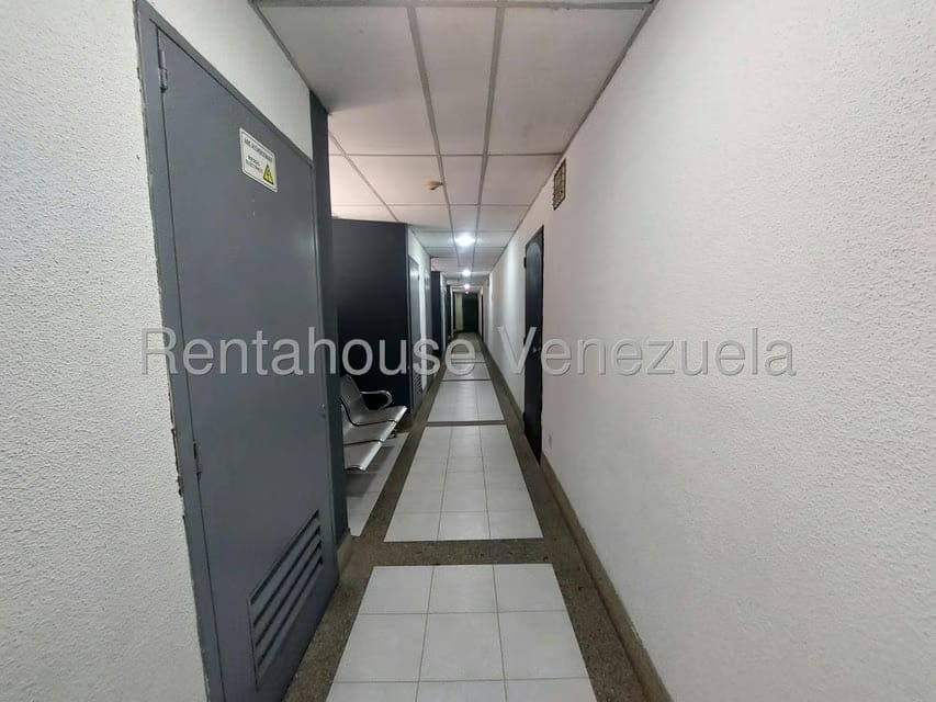 Comercial (Consultorio Medico) en Alquiler en San Bernardino, Distrito Metropolitano - 21