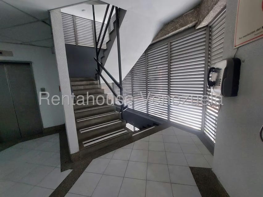 Comercial (Consultorio Medico) en Alquiler en San Bernardino, Distrito Metropolitano - 22