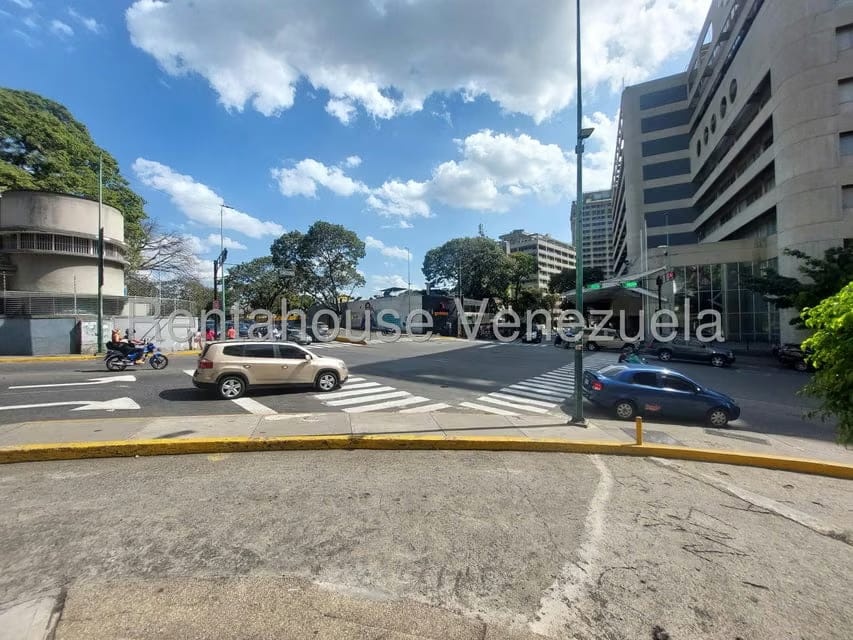 Comercial (Consultorio Medico) en Alquiler en San Bernardino, Distrito Metropolitano - 25