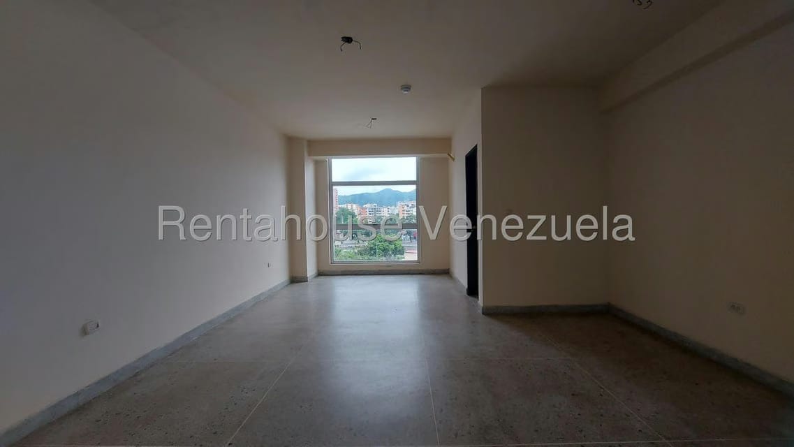 Comercial (Oficina) en Alquiler en Las Acacias, Carabobo - 5
