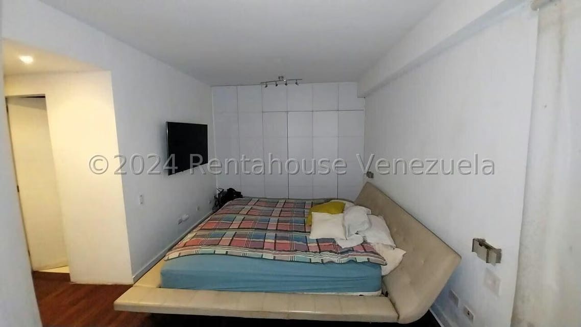 Apartamento (Planta Baja) en Venta en Lomas de La Alameda, Distrito Metropolitano - 39