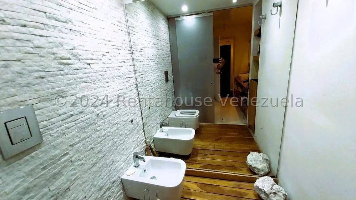 Apartamento (Planta Baja) en Venta en Lomas de La Alameda, Distrito Metropolitano - 40