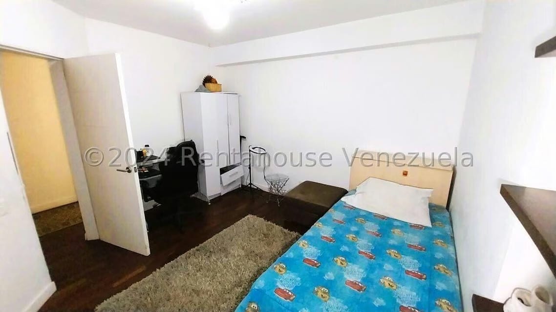 Apartamento (Planta Baja) en Venta en Lomas de La Alameda, Distrito Metropolitano - 41