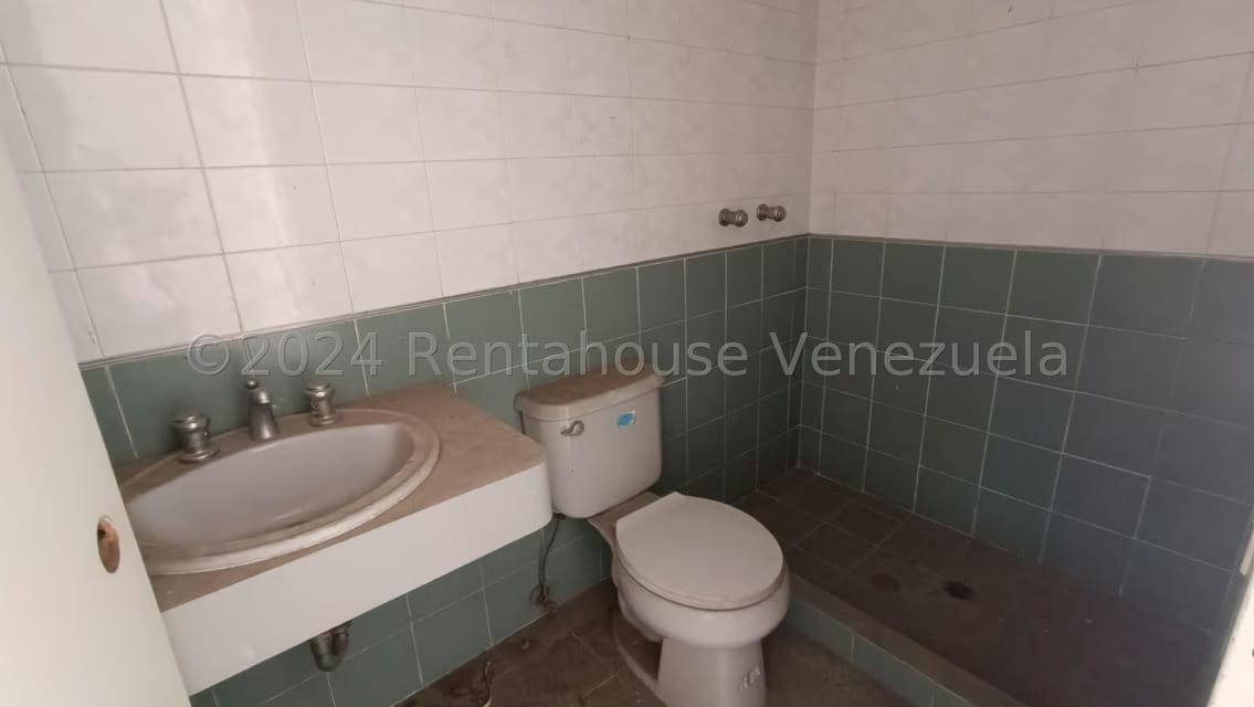 Apartamento (Multiples Niveles) en Venta en Las Palmas, Distrito Metropolitano - 25