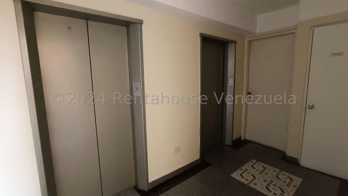 Apartamento (Multiples Niveles) en Venta en Las Palmas, Distrito Metropolitano - 4