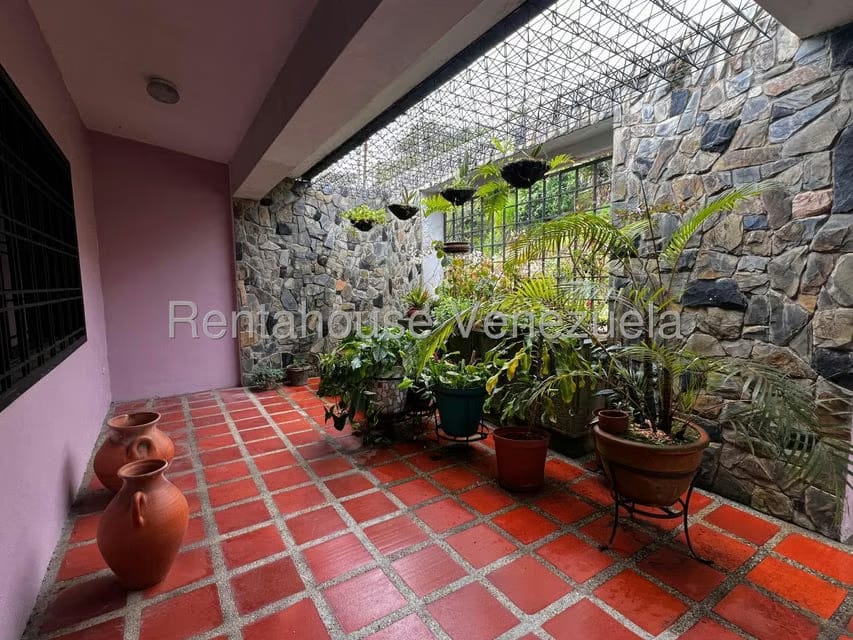 Casa (Multipes Niveles) en Venta en El Junquito, Distrito Metropolitano - 4