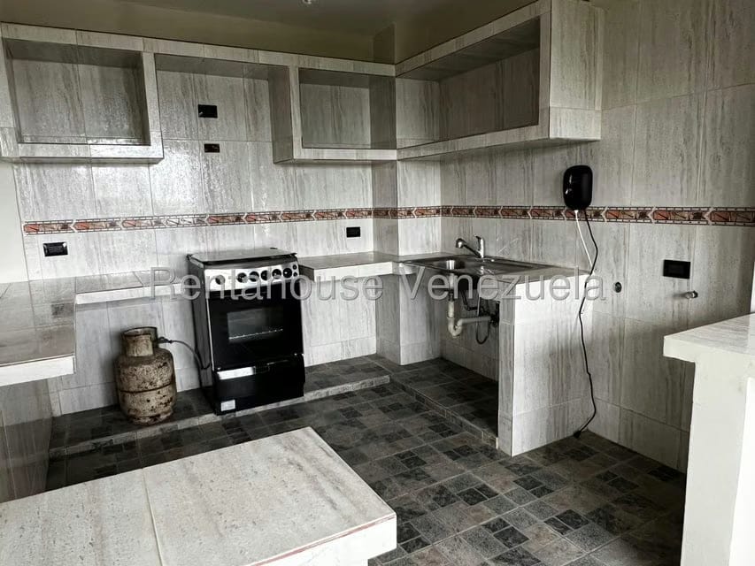 Casa (Multipes Niveles) en Venta en El Junquito, Distrito Metropolitano - 48