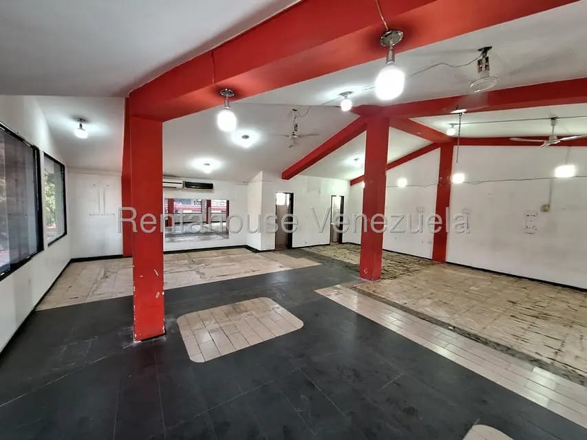 Comercial (Local Comercial) en Alquiler en Montemayor, Carabobo - 6