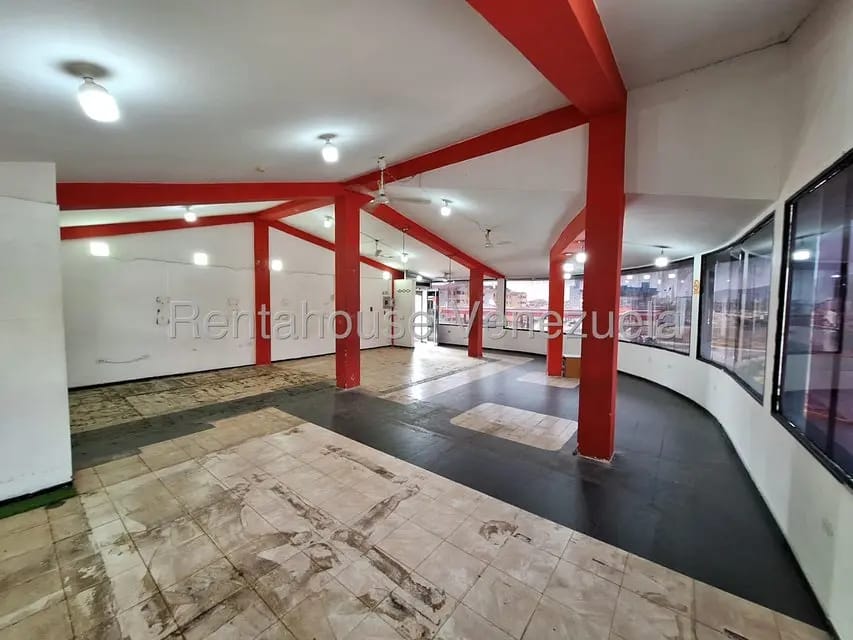 Comercial (Local Comercial) en Alquiler en Montemayor, Carabobo - 10
