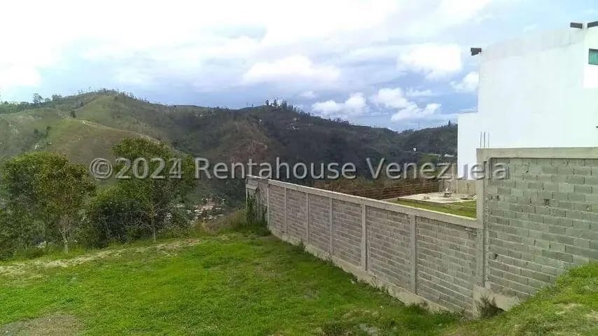 Terreno (Residencial) en Venta en Mirador Panamericano, Miranda - 5