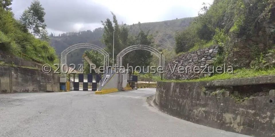 Terreno (Residencial) en Venta en Mirador Panamericano, Miranda - 8