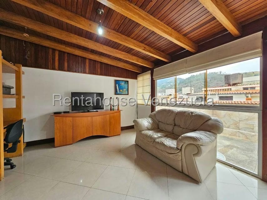 Casa (Duplex) en Venta en La Trinidad, Distrito Metropolitano - 21
