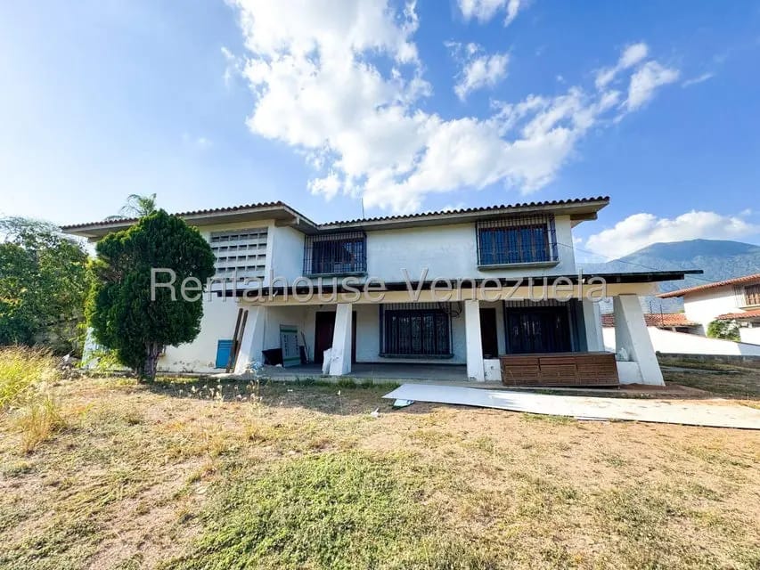 Casa (Duplex) en Venta en Valle Arriba, Distrito Metropolitano - 12