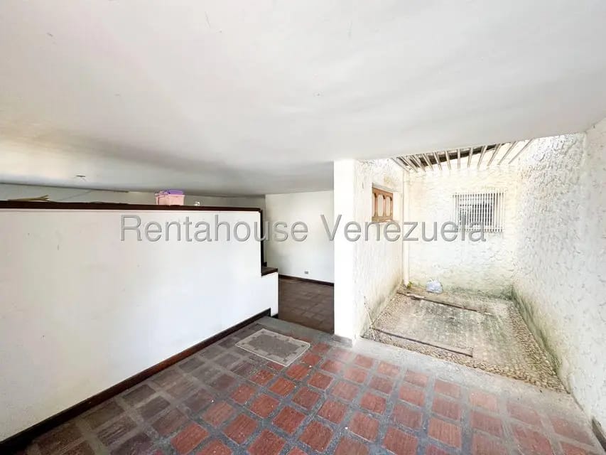 Casa (Duplex) en Venta en Valle Arriba, Distrito Metropolitano - 24